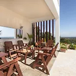 La Glycine Tatil Evi *