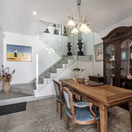 La Glycine Holiday home *