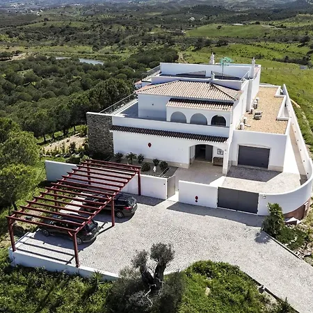 La Glycine Holiday home *