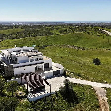 La Glycine カストロ・マリン