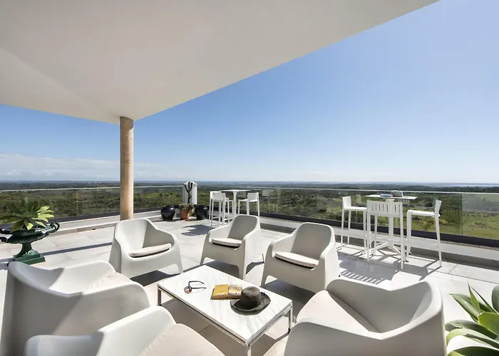 La Glycine * カストロ・マリン