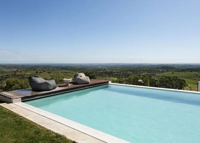 別荘 La Glycine カストロ・マリン